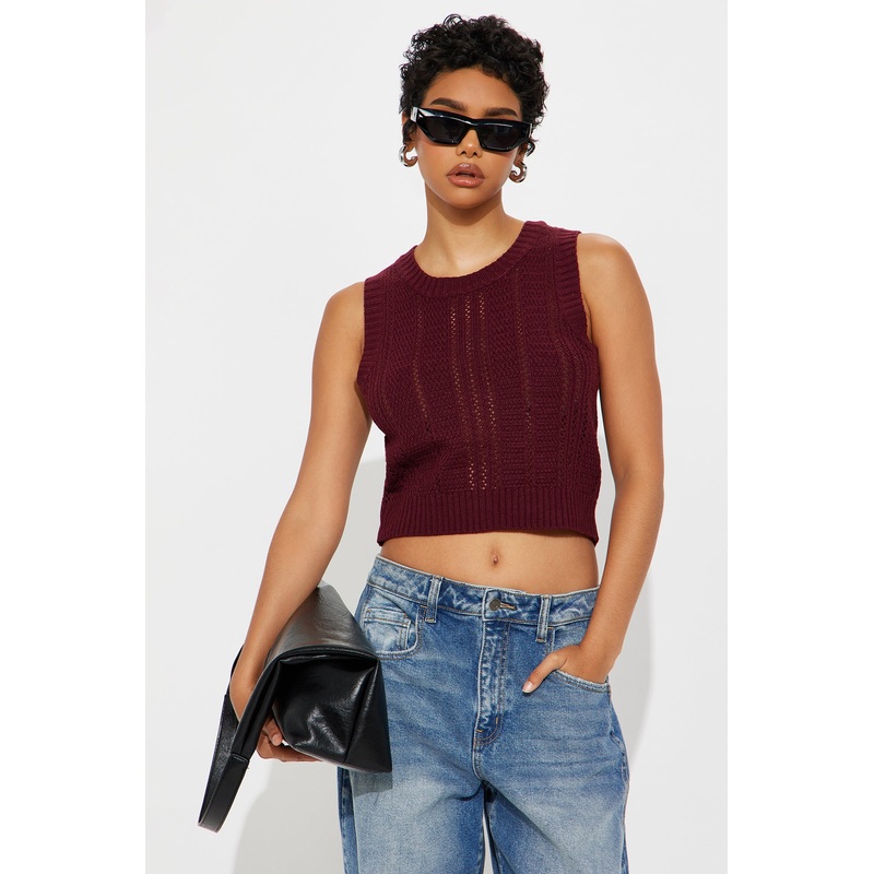 Time For A Reunion Sweater Vest – Burgundy