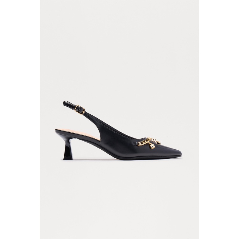 Saffie Charm Kitten Heel Pumps – Black