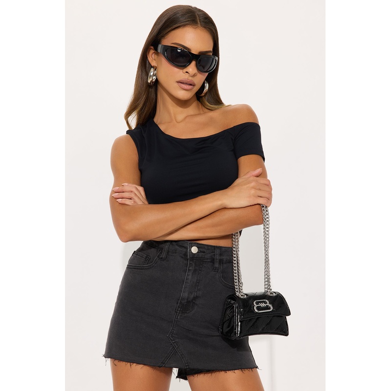 Go Crazy For It Quilted Faux Leather Handbag – Black