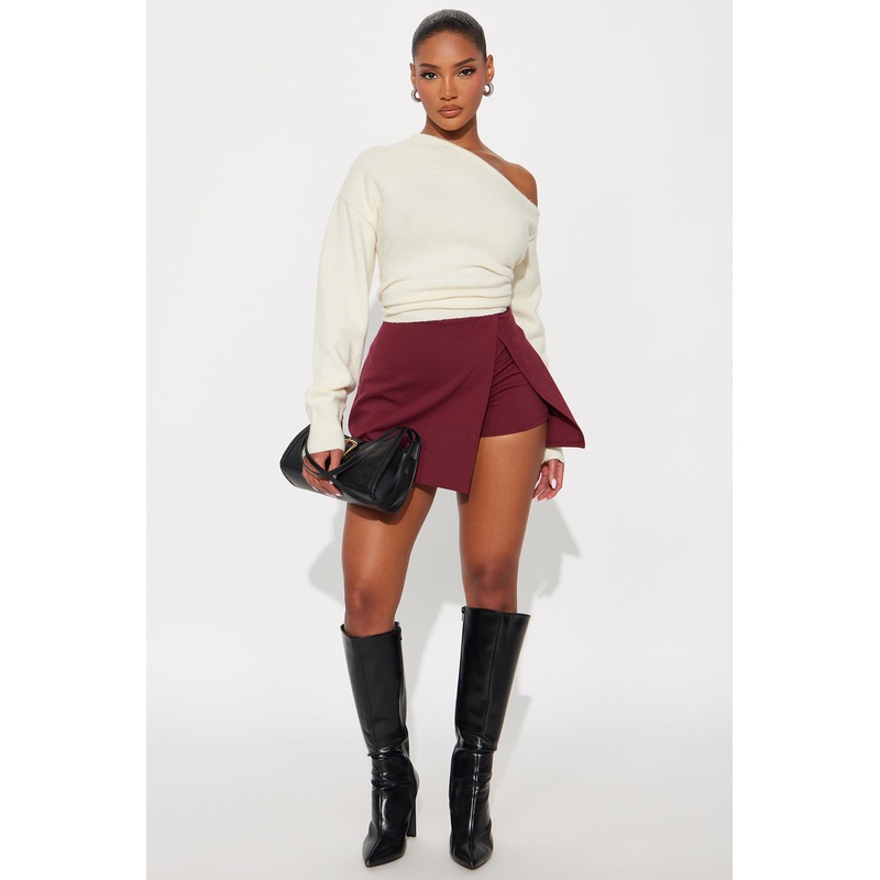 Hayden Front Slit Ponte Mini Skort – Burgundy