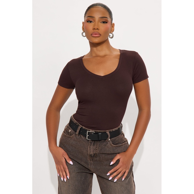 Natalie Ribbed Tee – Brown