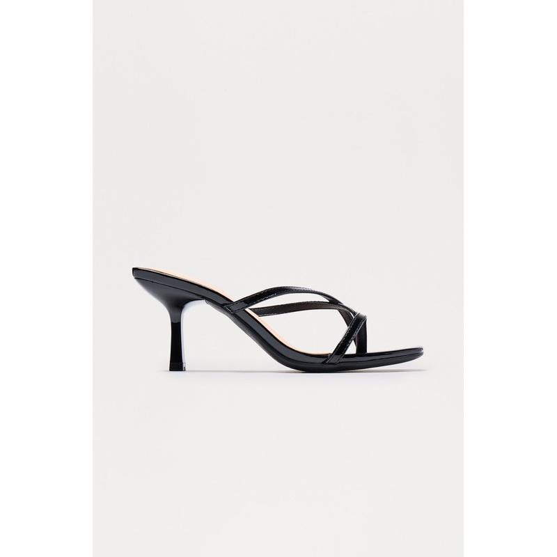 Torin Faux Patent Thong Mules – Black