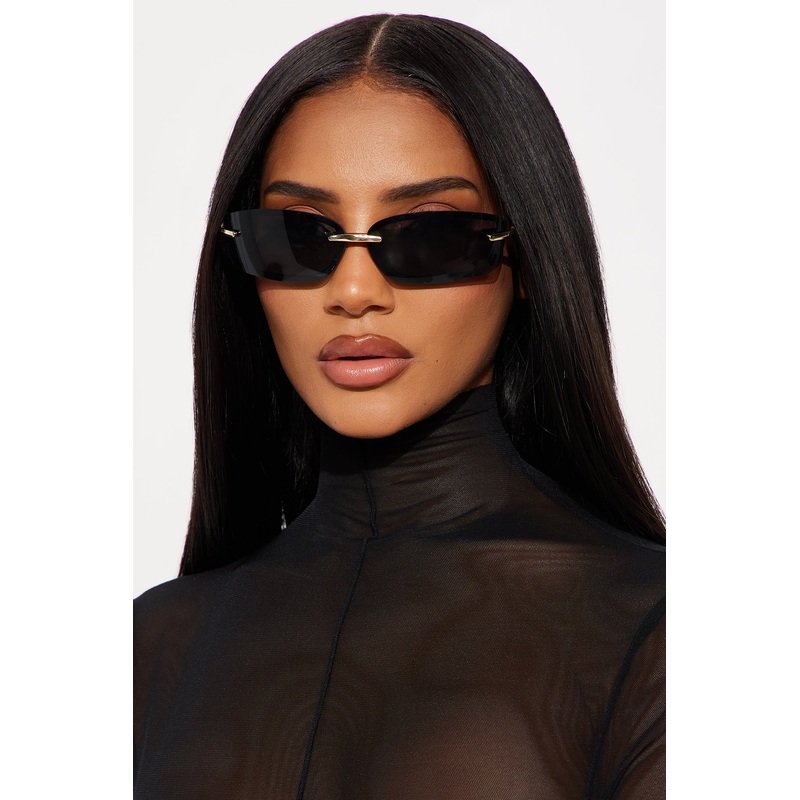 Outside Of Ordinary Shield Sunglasses – Black