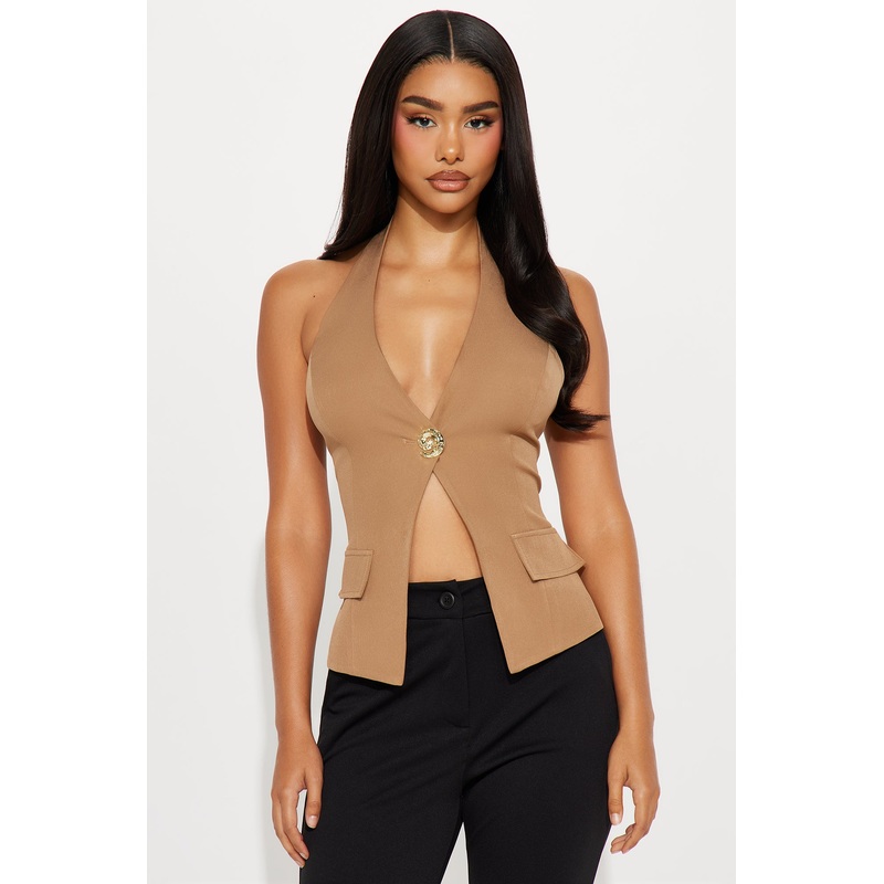 Get In Line Hardware Buttoned Vest – Tan