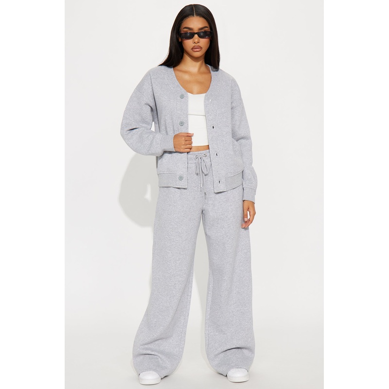 Nothing Past Me Fleece Pant Set – Heather Grey