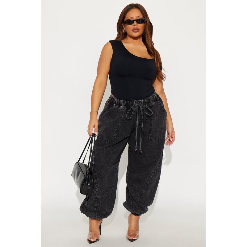 Alicia Washed Jogger Twill Pant – Black Wash