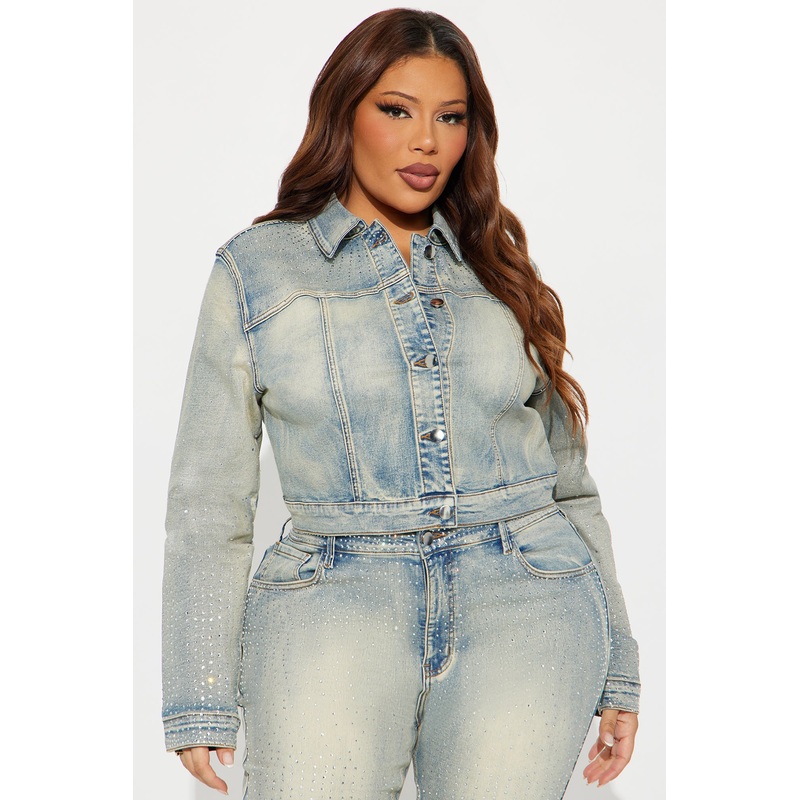 Chasing A Dream Embellished Denim Jacket – Vintage Wash
