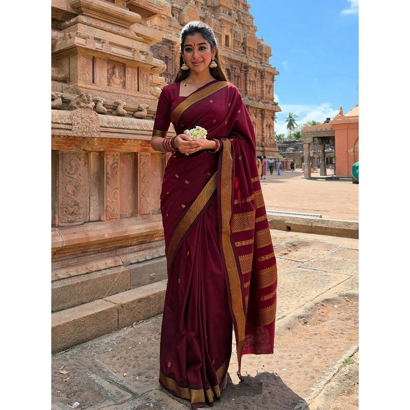 AMRUTKALA SAREES Floral Woven Design Zari Banarasi Saree