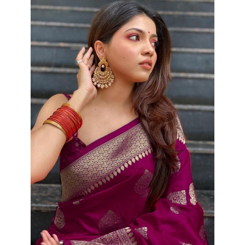 AVANTIKA FASHION Woven Design Ethnic Motifs Zari Heavy Work Kanjeevaram Saree