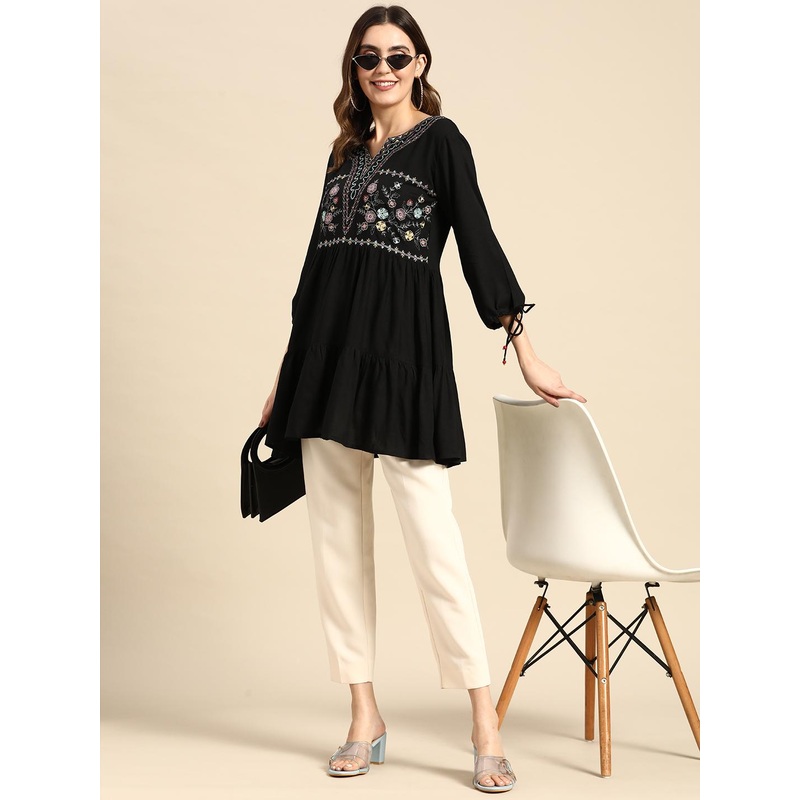 Sangria Floral Embroidered Puff Sleeves Longline Top