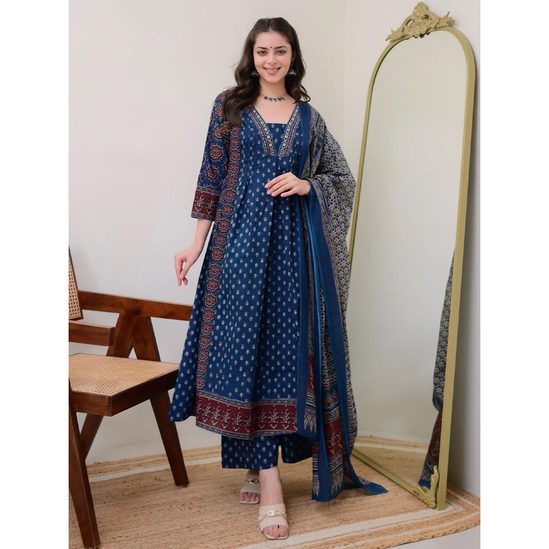 Aaghnya Women Printed Regular Kurta with Palazzos & With Dupatta