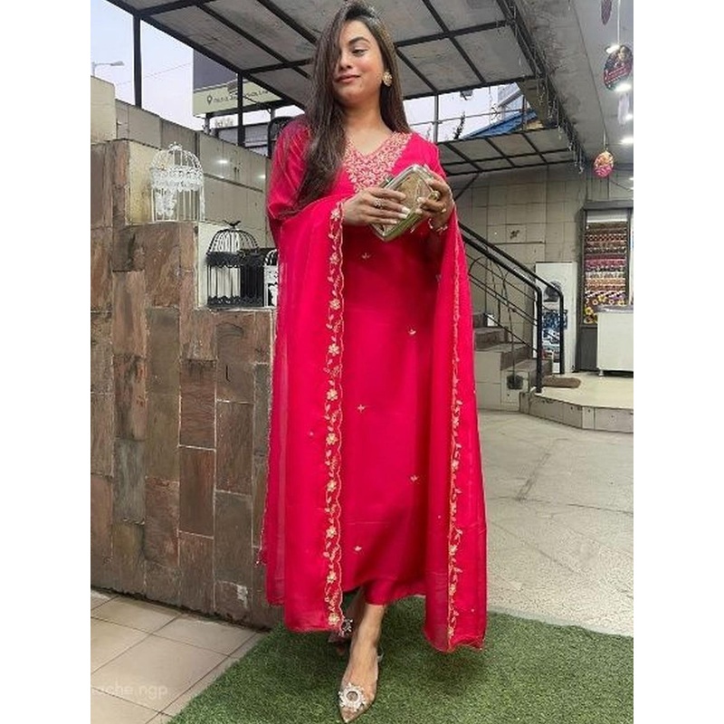 CREEPER Women Ethnic Motifs Printed Kurta with Trouser & Dupatta