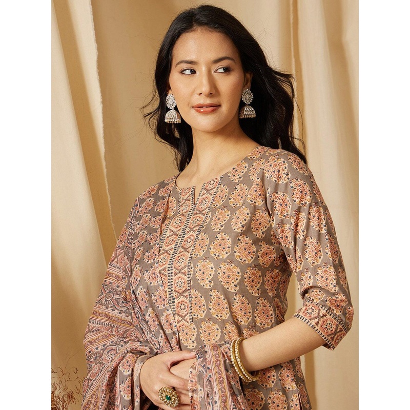 Ginni Arora Label Notch Neck Ethnic Printed Pure Cotton Kurta with Trouser & Dupatta