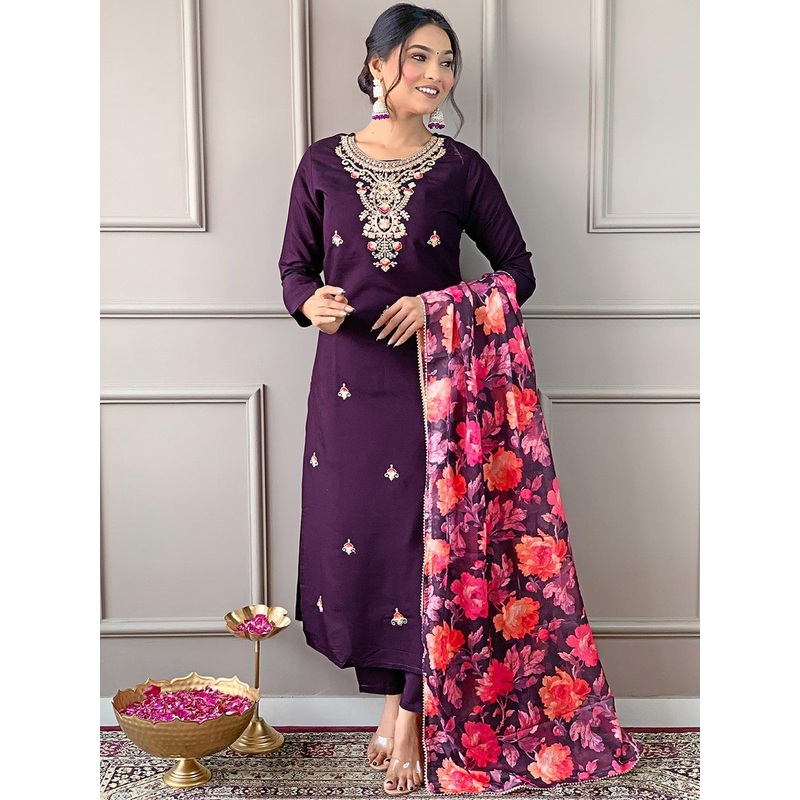 KALINI Floral Embroidered Round Neck Three-Quarter Sleeves Kurta Set