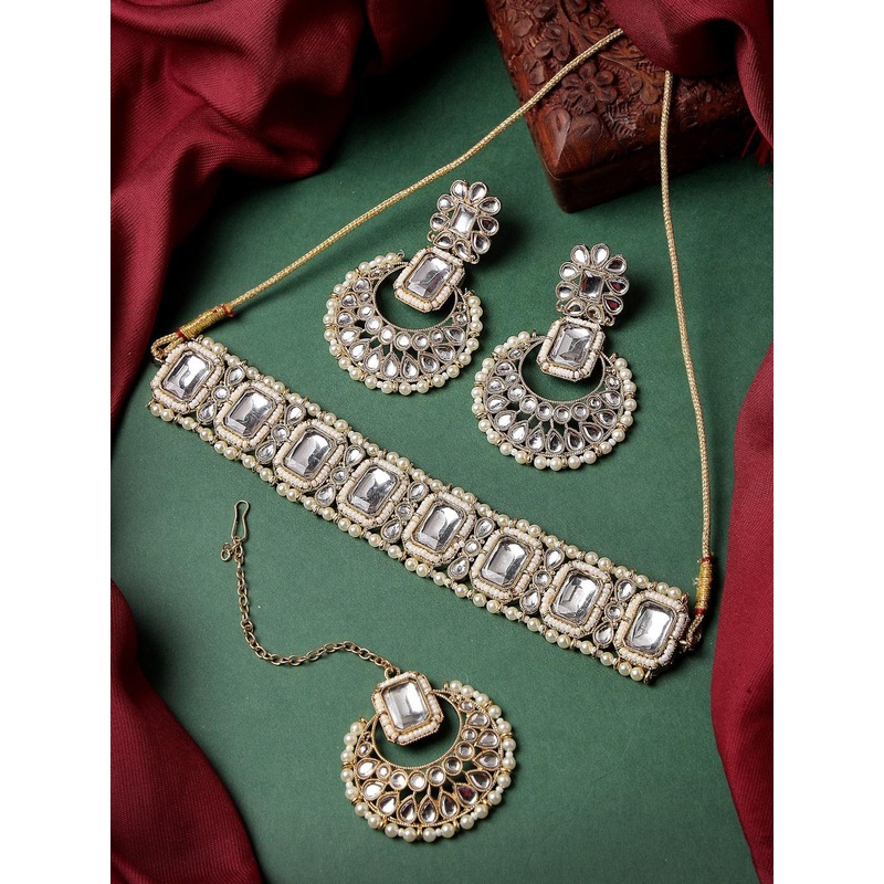 Sukkhi Gold-Plated Kundan Studded & Beaded Choker Necklace & Earrings With Maang Tika