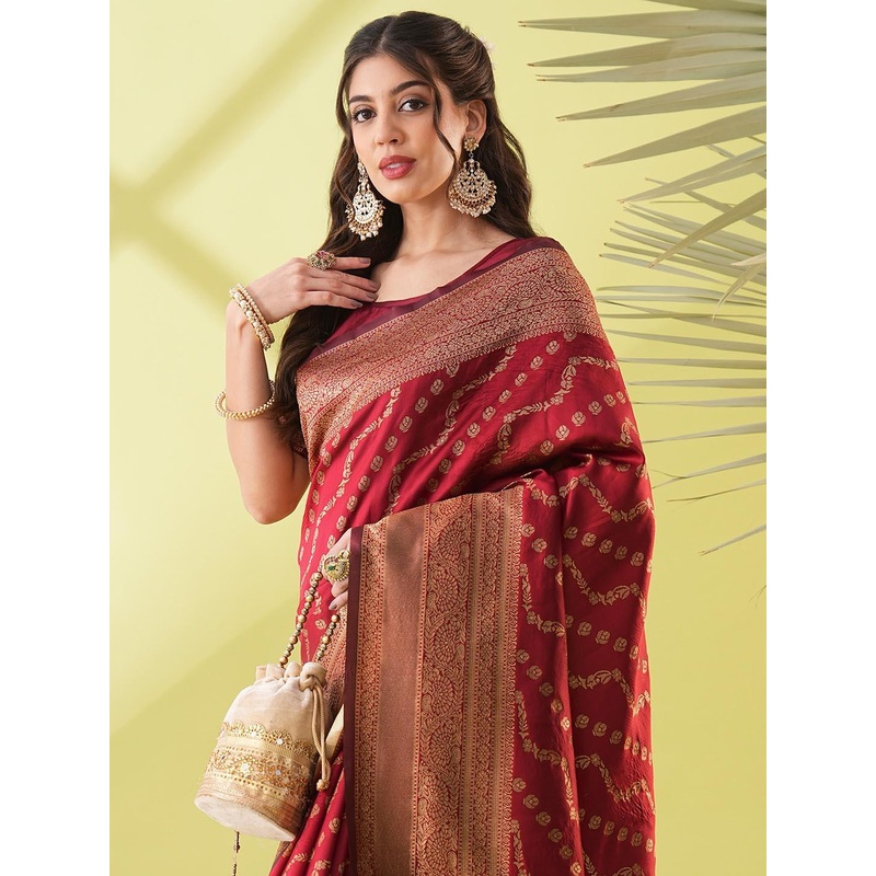 VILLAGIUS Ethnic Motifs Woven Design Beads and Stones Ready to Wear Kanjeevaram Saree