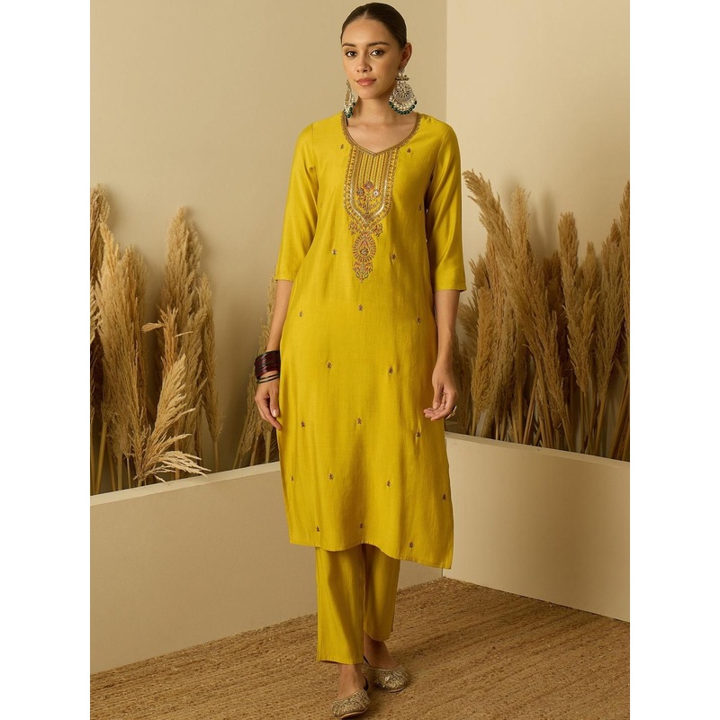 Anouk Women Embroidered Thread Work Kurta with Trousers & Dupatta