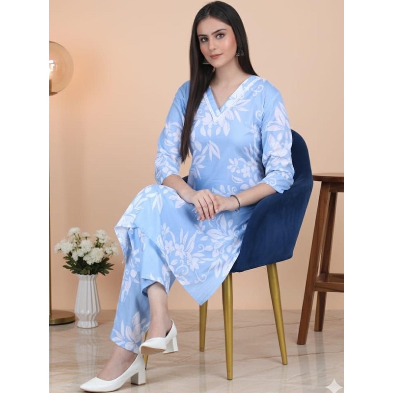 BAESD Women Floral Printed Cotton Kurta with Trousers