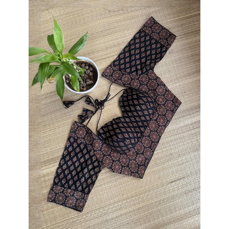 FANCYNINE Women Ajrakh Printed Pure Cotton Designer Readymade Saree Blouse