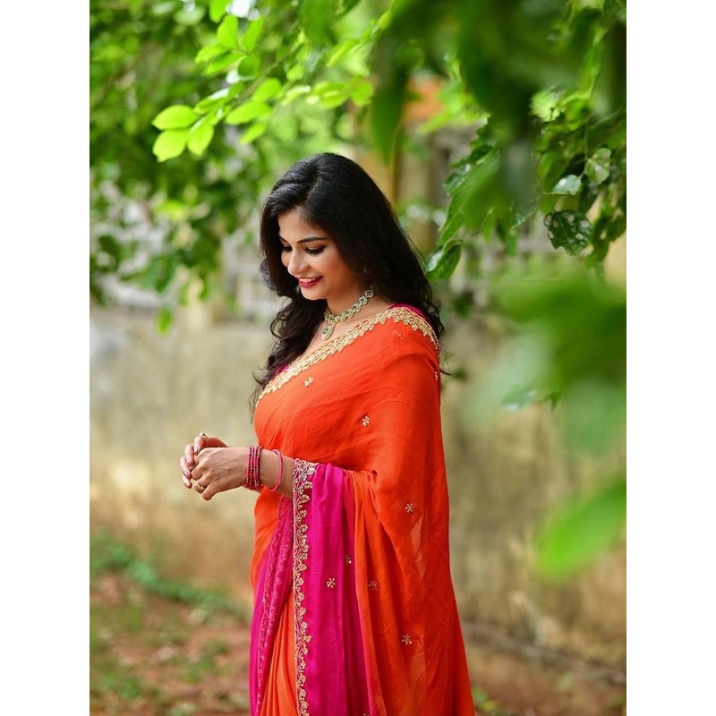 FLOURIOUS Ombre Beads and Stones Pure Chiffon Saree