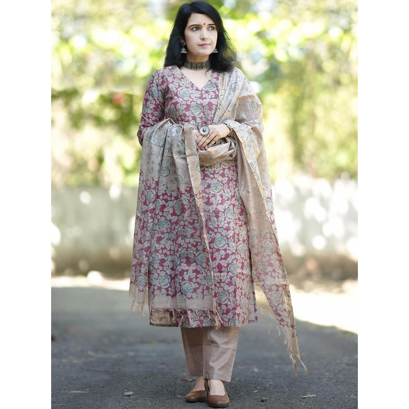 GoSriKi Floral Printed V Neck Straight Kurta With Trousers & Dupatta