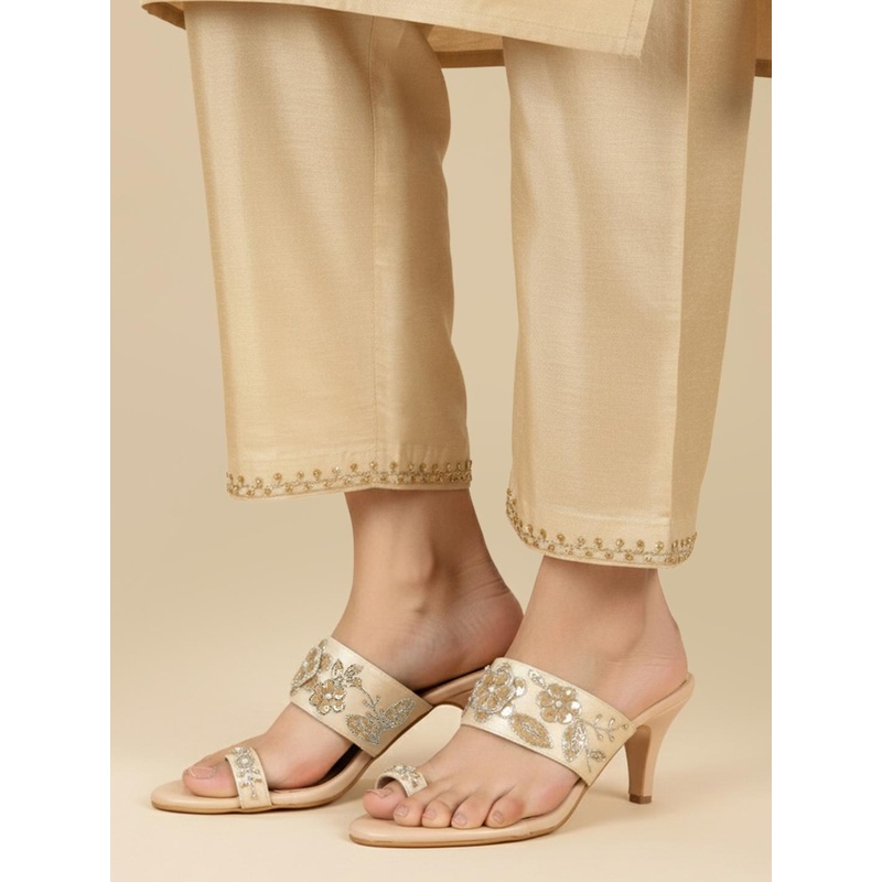 House of Pataudi Embellished Slim Heels