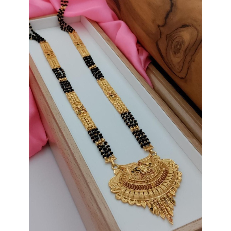 TKRB SALES Gold-Plated Artificial Stones and Beads Mangalsutra