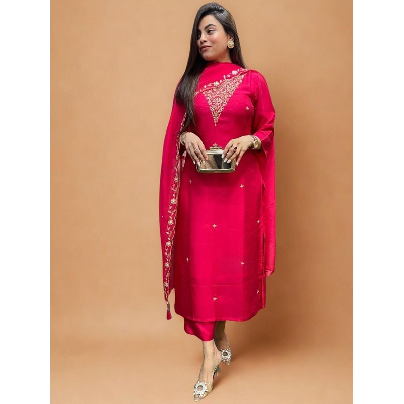 CREEPER Women Ethnic Motifs Embroidered Thread Work Kurta with Trousers & Dupatta