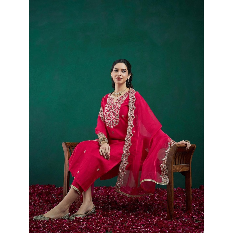 Indo Era Floral Embroidered Regular Liva Zari Kurta With Trousers & Dupatta