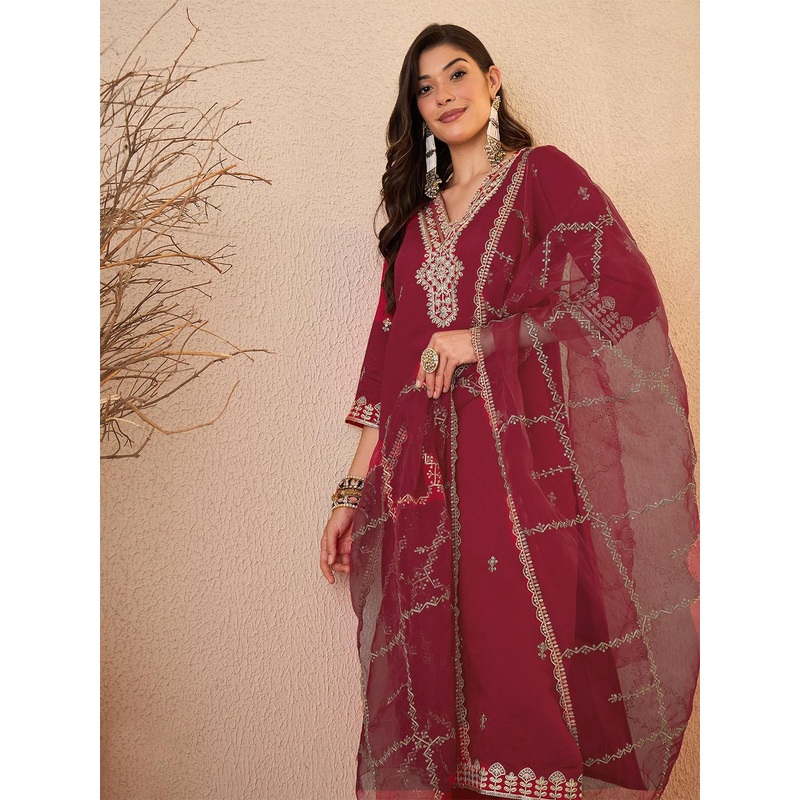 Royal Export Women Ethnic Motifs Embroidered Regular Kurta with Trousers & Dupatta