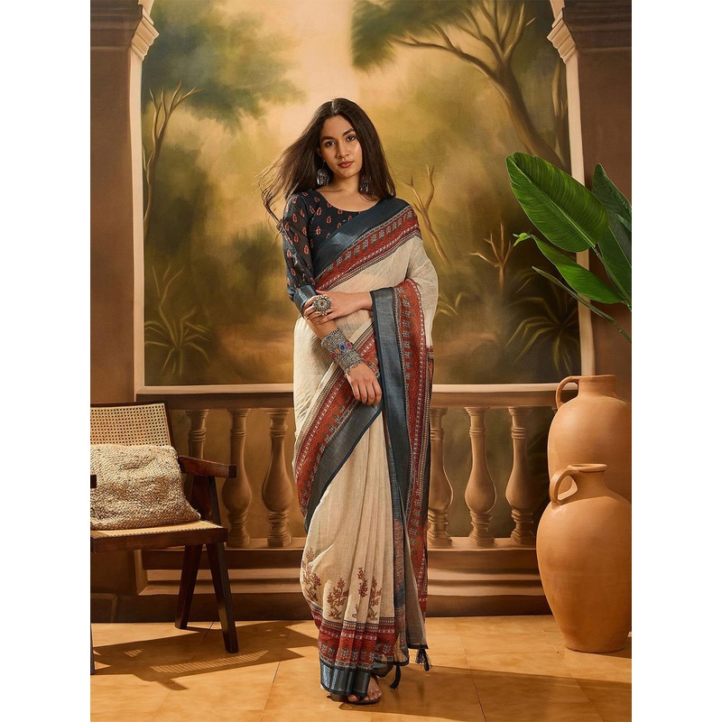 Sangria Solid Banarasi Saree With Blouse Piece