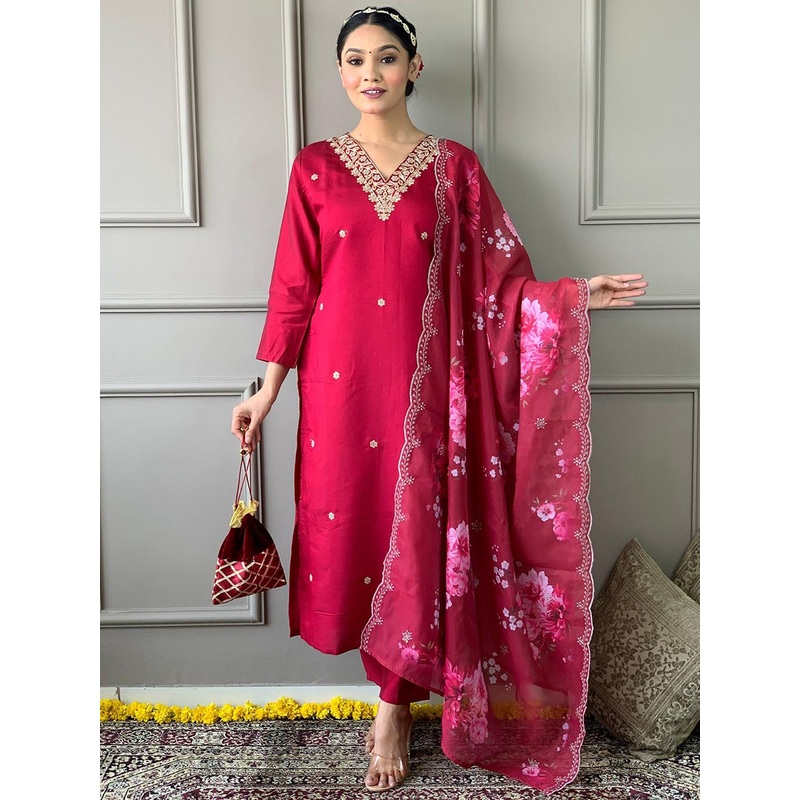 TWINS LADY Floral Embroidered Regular Chanderi Silk Kurta & Trouser With Dupatta