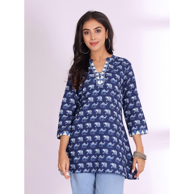 Varanga Ethnic Motifs Printed Notch Neck Cotton A-Line Kurti