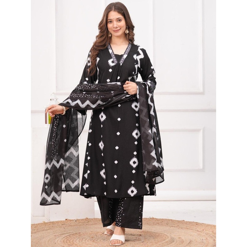 Dholiwal Fashion Women Geometric Printed Kurta with Palazzo & Dupatta