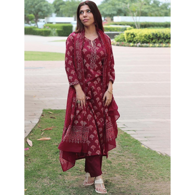 GORGONE Women Ethnic Motifs Printed A-Line Kurta with Trouser & Dupatta