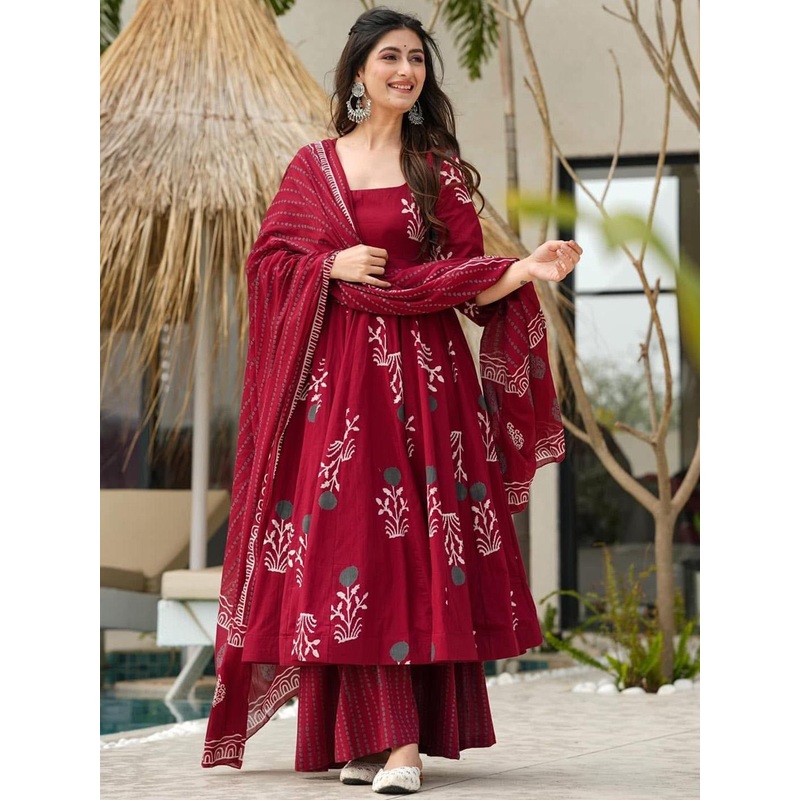 GORGONE Women Floral Printed Kurta with Palazzo & Dupatta