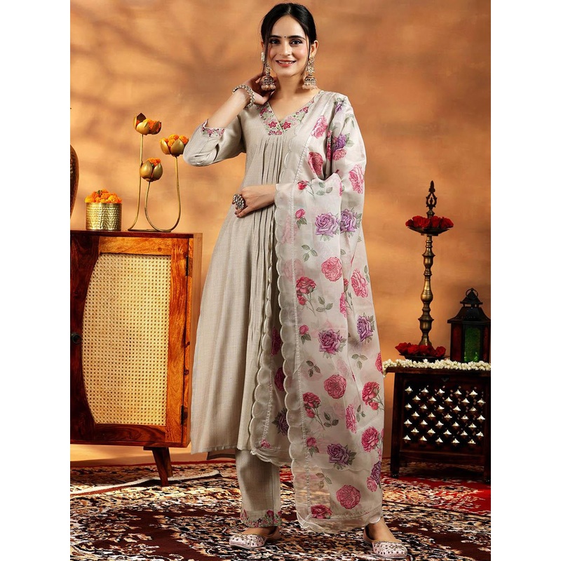 Libas Floral Yoke Design V-Neck Thread Work A-Line Kurta With Trousers And Dupatta