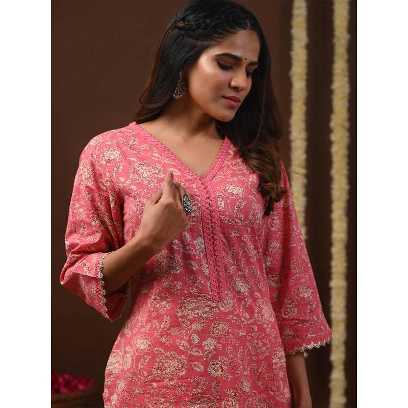 Rimeline Floral Printed V-Neck Pure Cotton Straight Kurtas