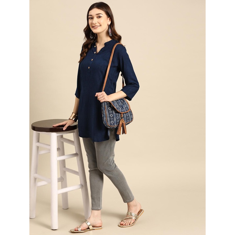 Sangria Navy Blue Printed Short Kurti