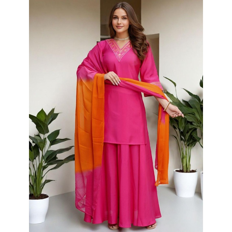 SZN Floral Yoke Design V-Neck Thread Work Straight Kurta With Trouser & Dupatta