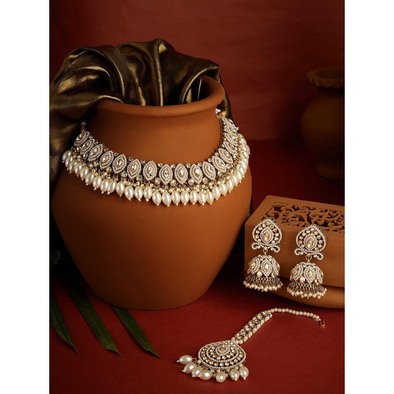 Zaveri Pearls Dazzling Stone Studded & Beaded Jewellery Set