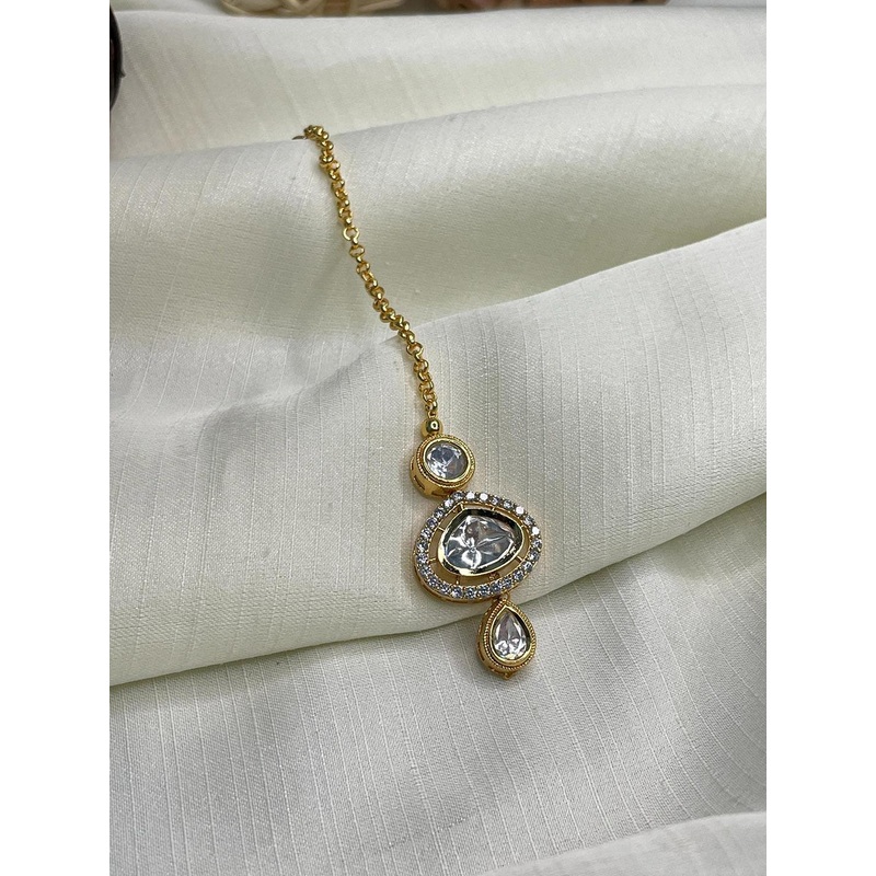Anouk Gold-Plated Artificial Stones Studded Maang Tikka