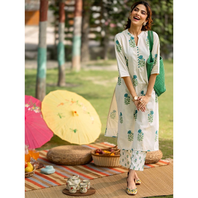 Libas Women Floral Printed  Kurta with Trousers