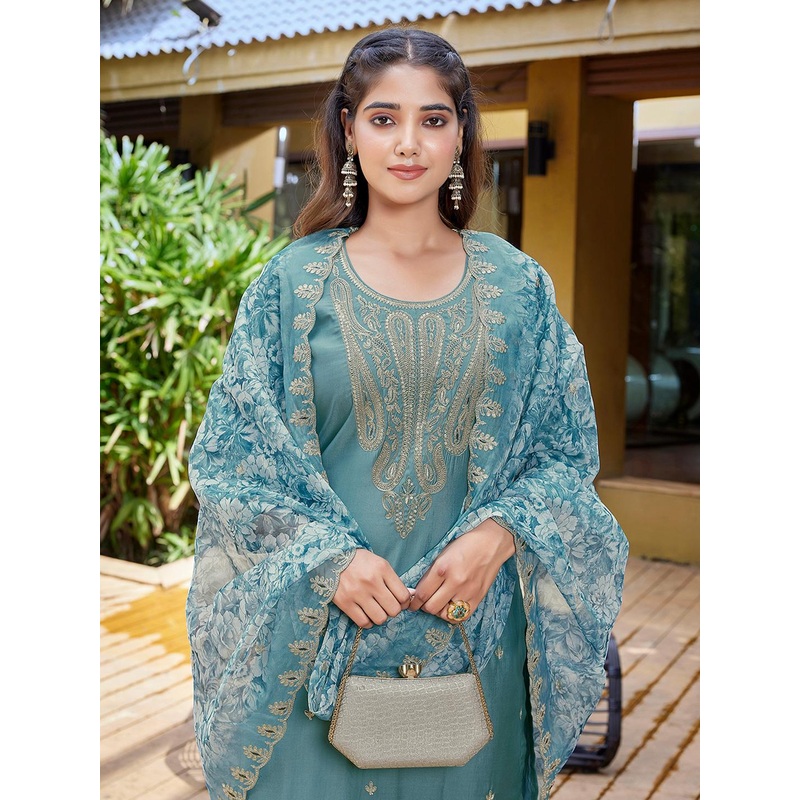 Royal Export Women Ethnic Motifs Embroidered Kurta with Trousers & Dupatta