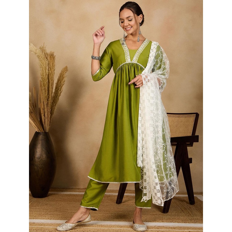 WineRed Ethnic Motifs Embroidered Pleated Thread Work Naira Cut Kurta Set