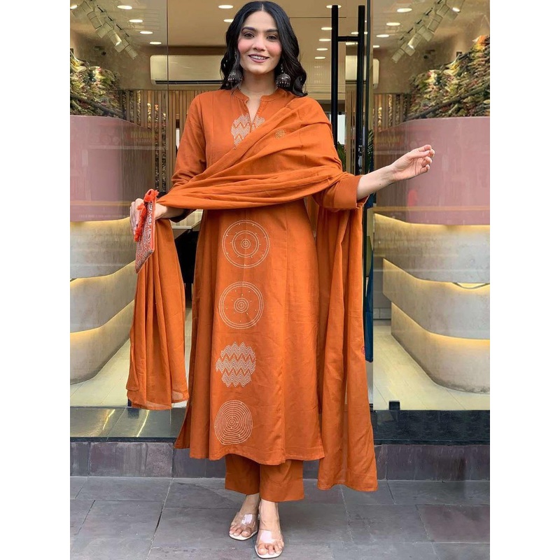 Aaghnya Women Printed Regular Kurta with Trousers & With Dupatta