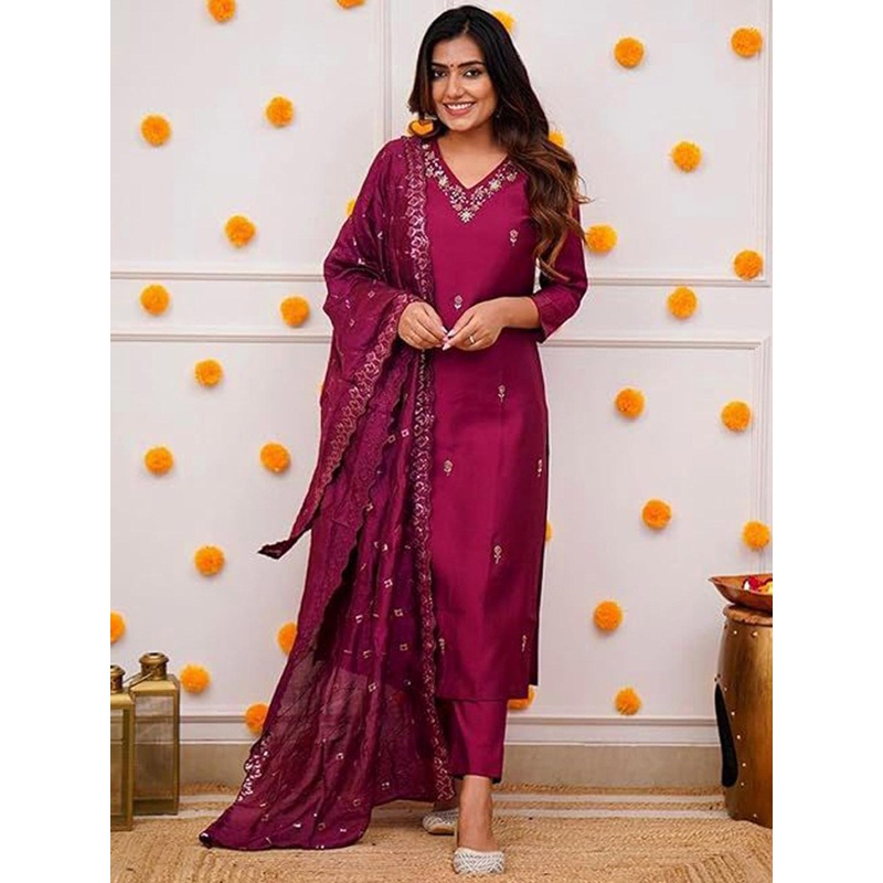 FoxDX Women Woven Design Yoke Design Silk Kurta with Trousers & Dupatta