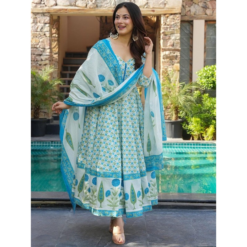 GoSriKi Floral Printed Sweetheart Neck Anarkali Kurta With Trousers & Dupatta