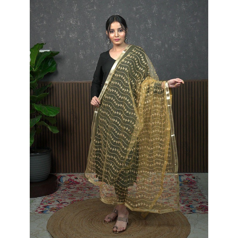 HELLA FASHIONS Floral Embroidered Net Dupatta
