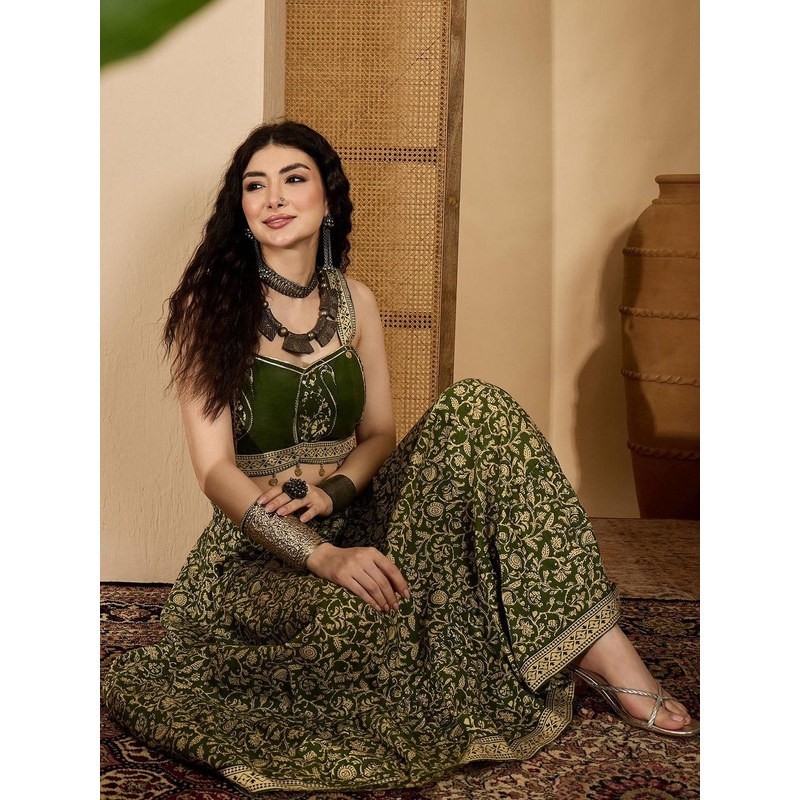 Sangria Women Ethnic Printed Cotton Crop Top With Skirt